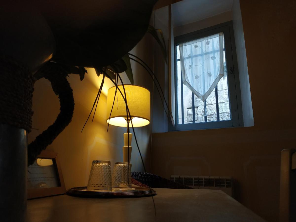 Rue Du Chateau Tarascon Luaran gambar